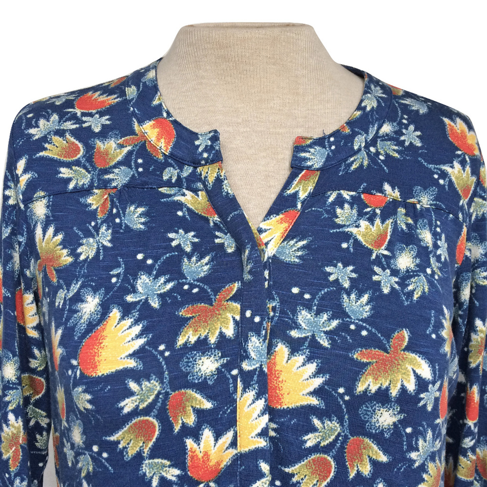 JNY Jones New York Soft Floral Button Up Shirt S